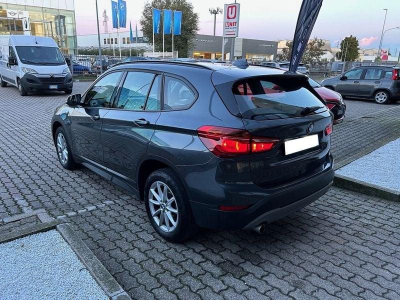 BMW X1 sDrive 18d Business GANCIO TRAINO NEOPATENTATI