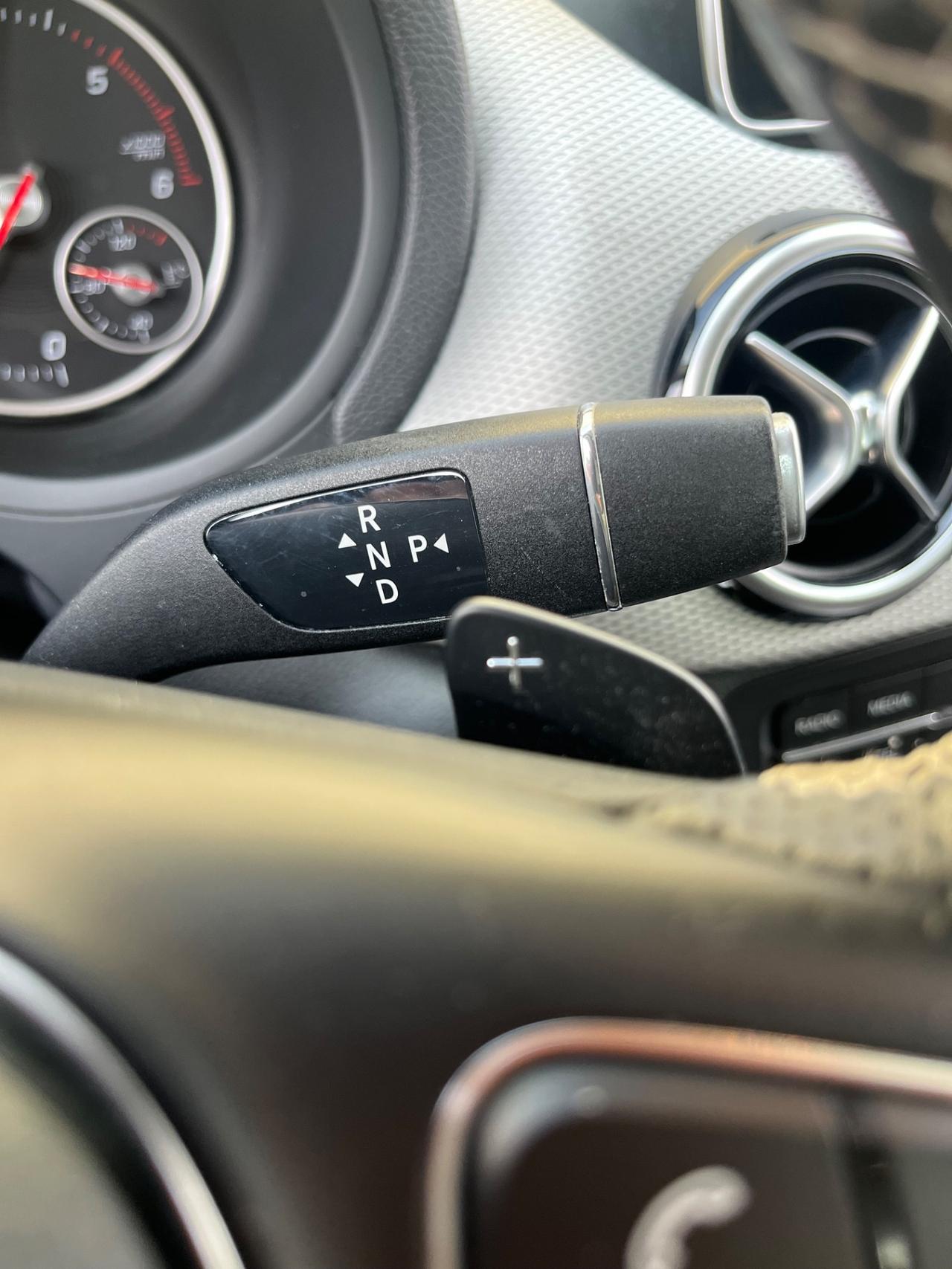 Mercedes-benz B 180 d Sport