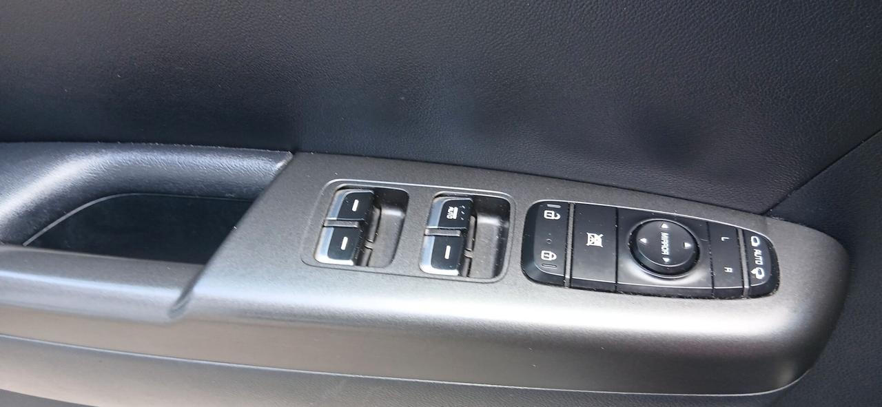 KIA SPORTAGE 1.7 CRDI 2WD GT LINE TETTO PELLE XSENO NAVI