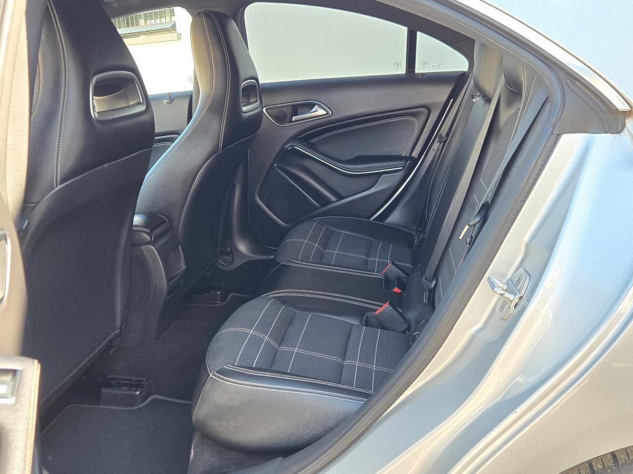 Mercedes-benz CLA 180 d Sport