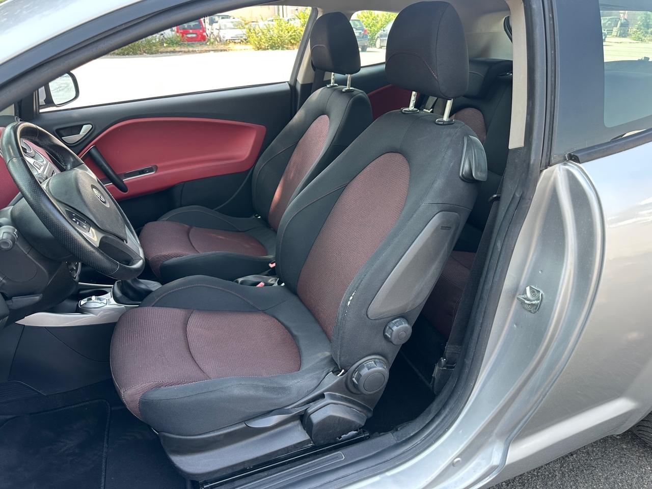 Alfa Romeo MiTo 1.4 T 155 CV Distinctive Sport Pack