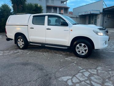 Toyota Hilux 2.5 D-4D 4WD 4p. Double Cab GX 4x4