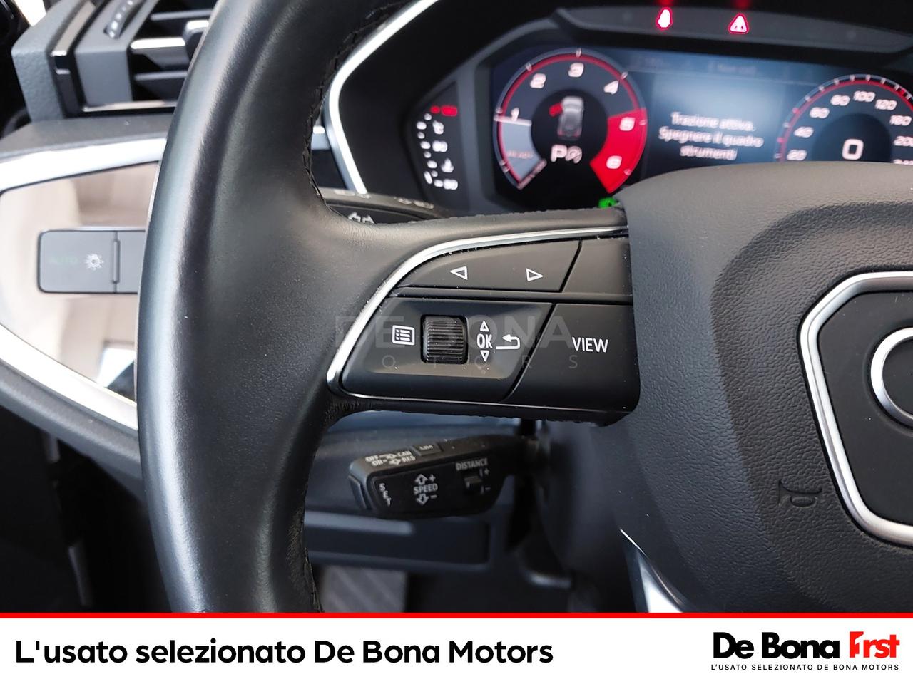 Audi Q3 35 2.0 tdi business s-tronic