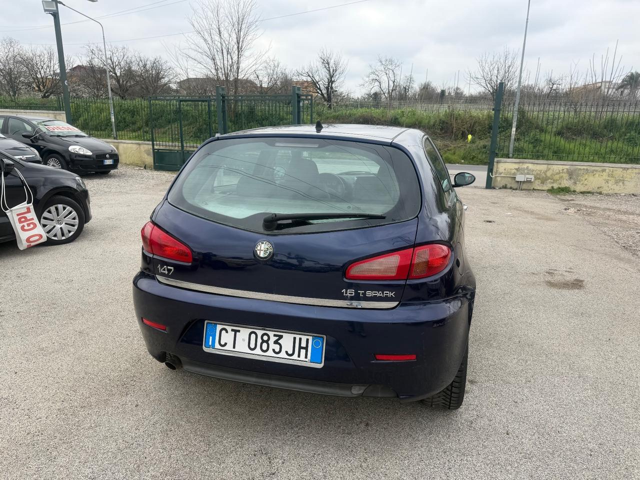 Alfa Romeo 147 1.6 BENZINA 2005