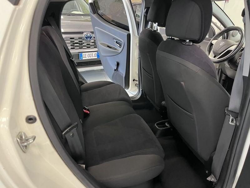 Lancia Ypsilon Ypsilon 1.2 69 CV 5 porte Gold