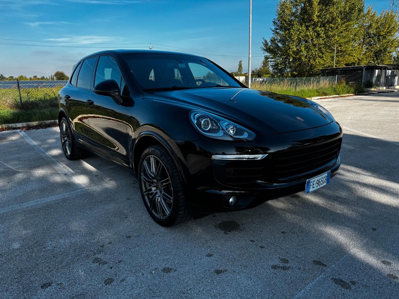 Porsche Cayenne 3.0 Diesel Platinum Edition