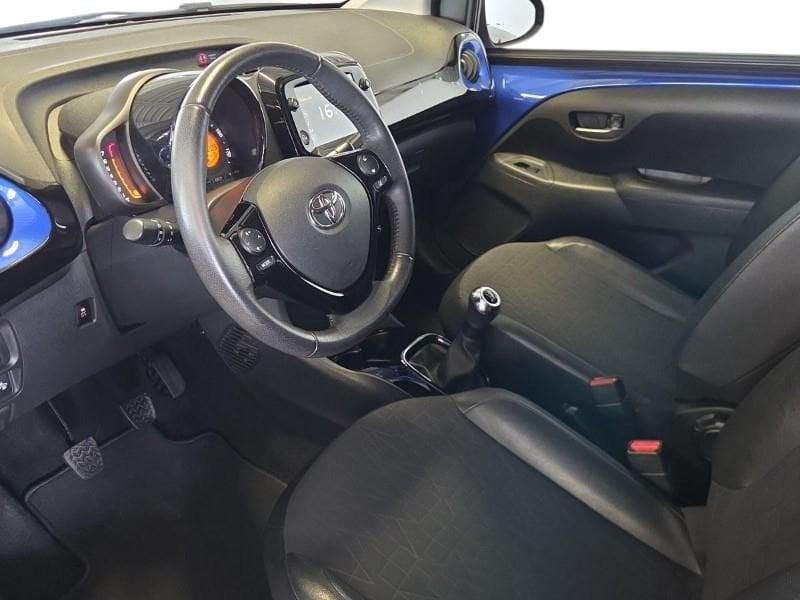 Toyota Aygo 2ª serie Connect 1.0 VVT-i 72 CV 5 porte x-clusiv