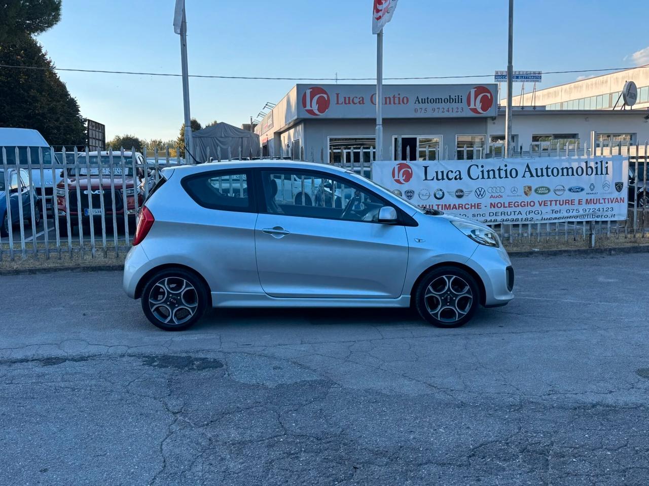 Kia Picanto 1.0 12V 3 porte Urban