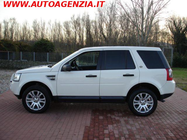 LAND ROVER Freelander 2.2 TD4 S.W. SE