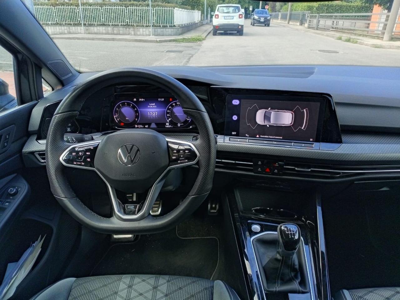 Volkswagen Golf R Line 1.5 TSI  #6470