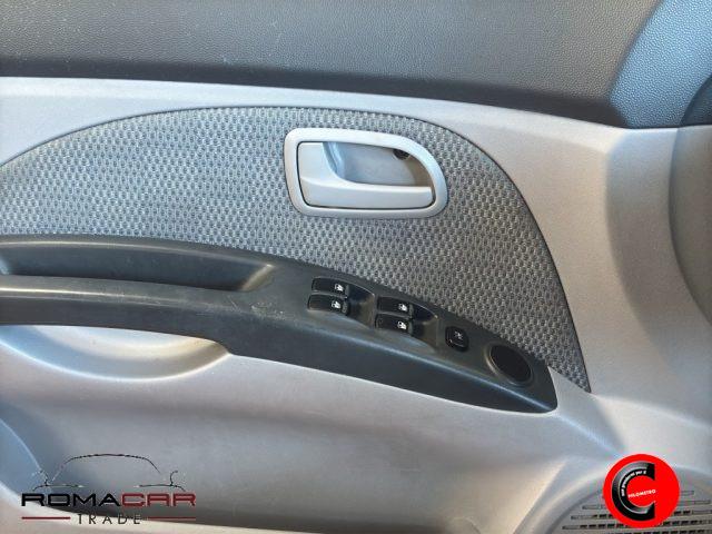 KIA Picanto 1ªs.(04/08) - 1.1 12V LX Light