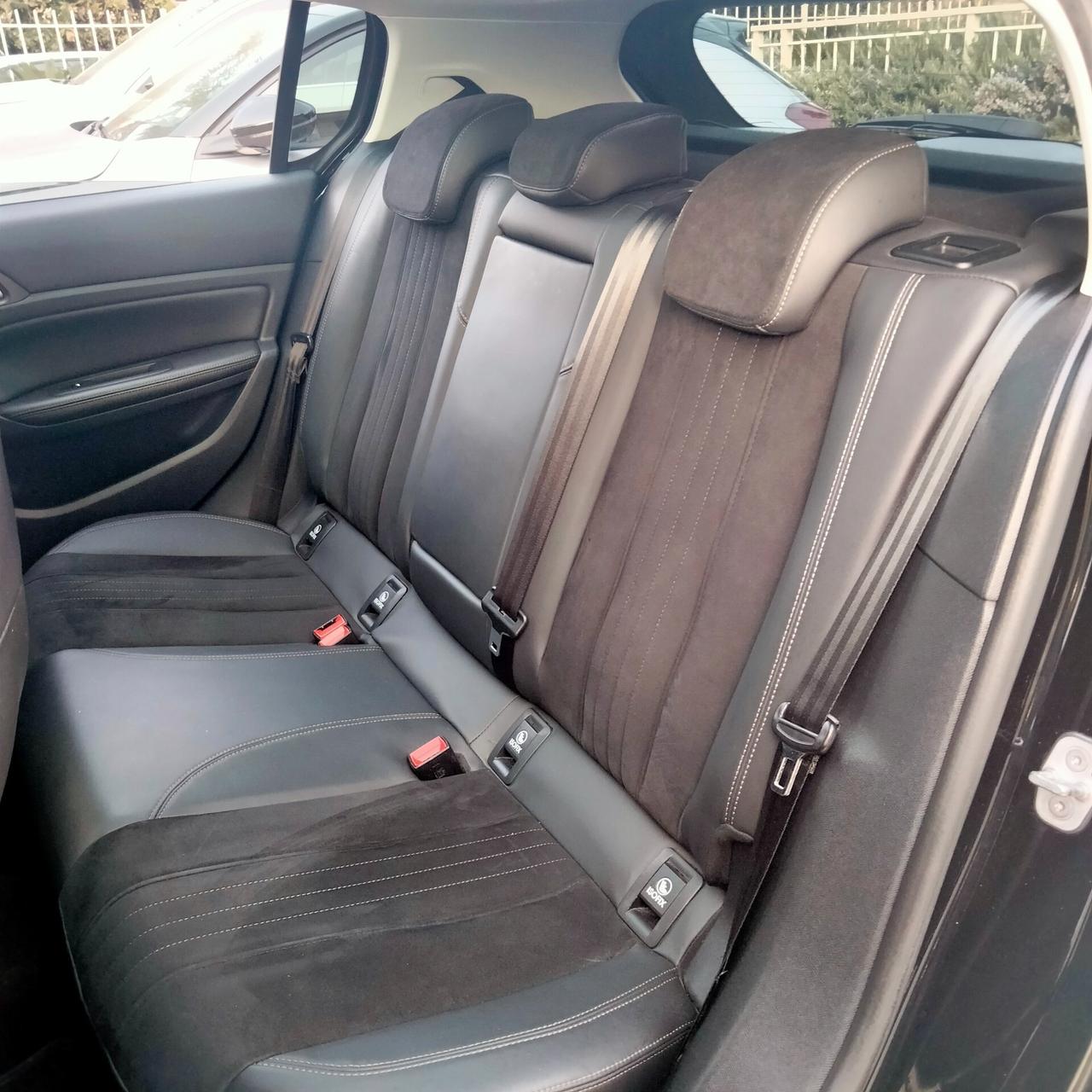 Peugeot 308 1.6 e-HDi 115 CV Stop&Start Allure