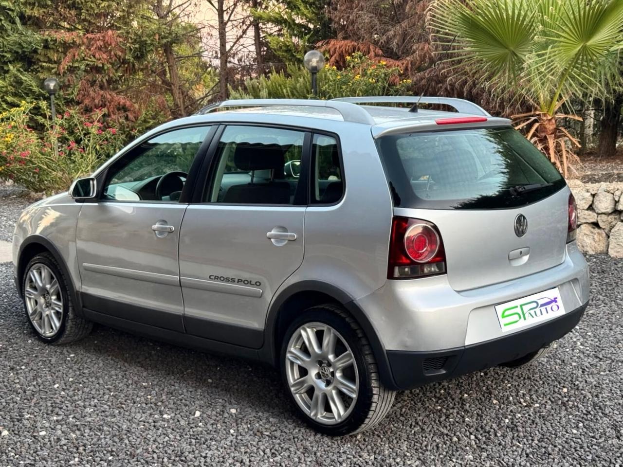 Volkswagen Polo CROSS 1.4/69CV TDI 5p. POLO CROSS