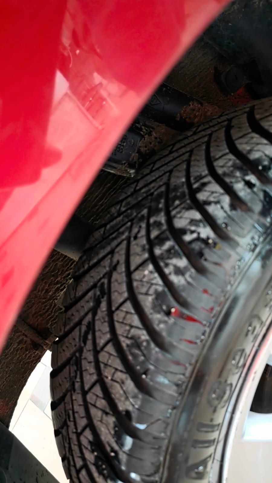 Dacia Sandero 1.2 GPL 75CV Serie Limitata Trasversale