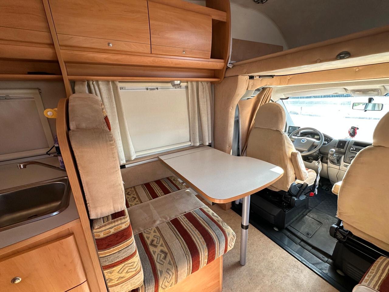 SEA Camper Mansardato Sharky M6