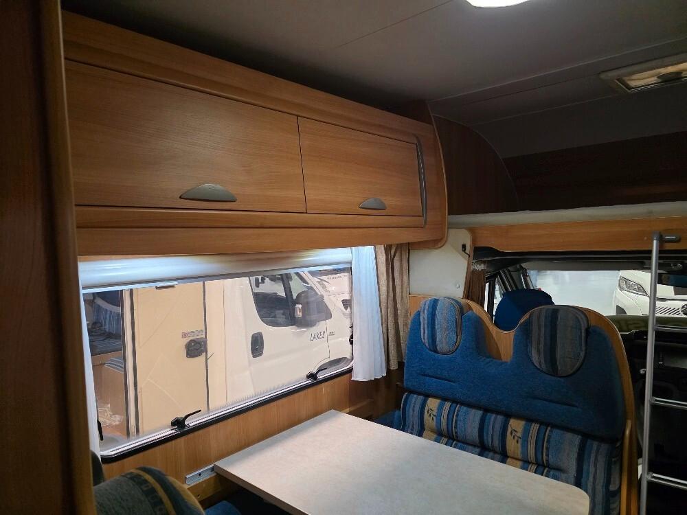 CAMPER CHALLENGER GENESIS 43