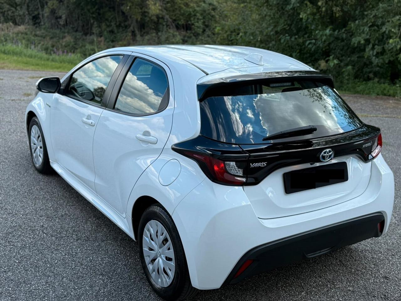 Toyota Yaris 1.5 Hybrid 5 porte Business