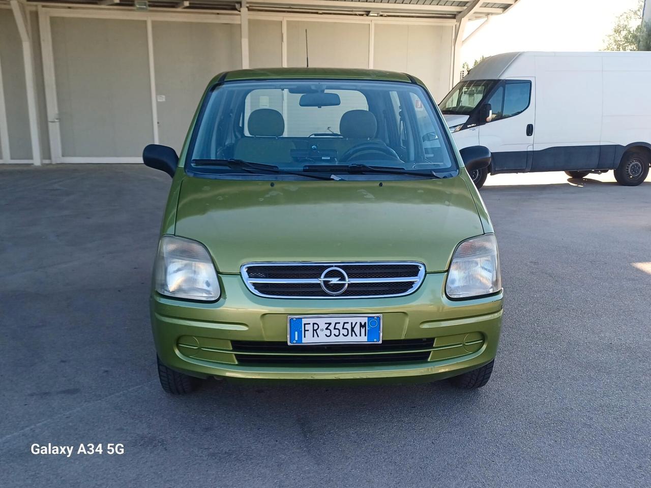 Opel Agila 1.0 12V