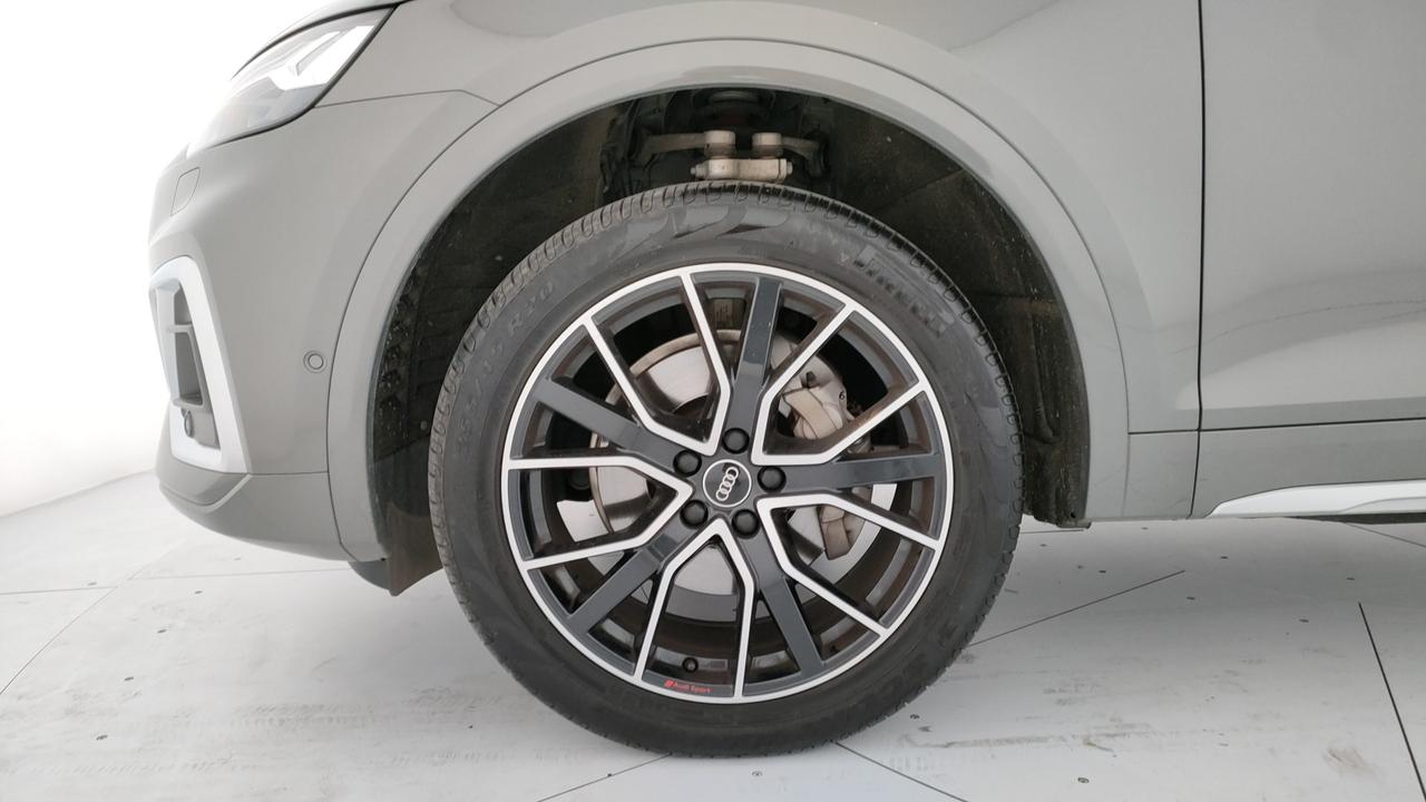 AUDI Q5 Sportback 40 2.0 tdi mhev 12V S lin