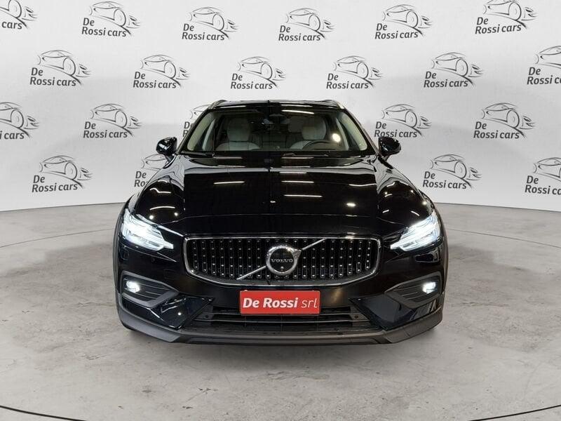 Volvo V60 Cross Country V60 Cross Country B4 (d) AWD automatico Ultimate