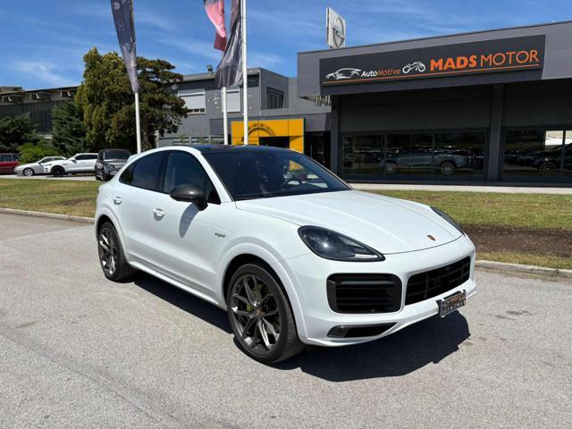 PORSCHE Cayenne Coupé 3.0 V6 E-Hybrid