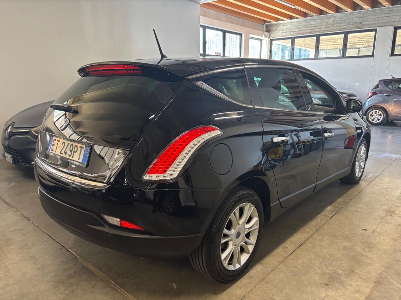 Lancia Delta 1.6 MJT Gold Edition