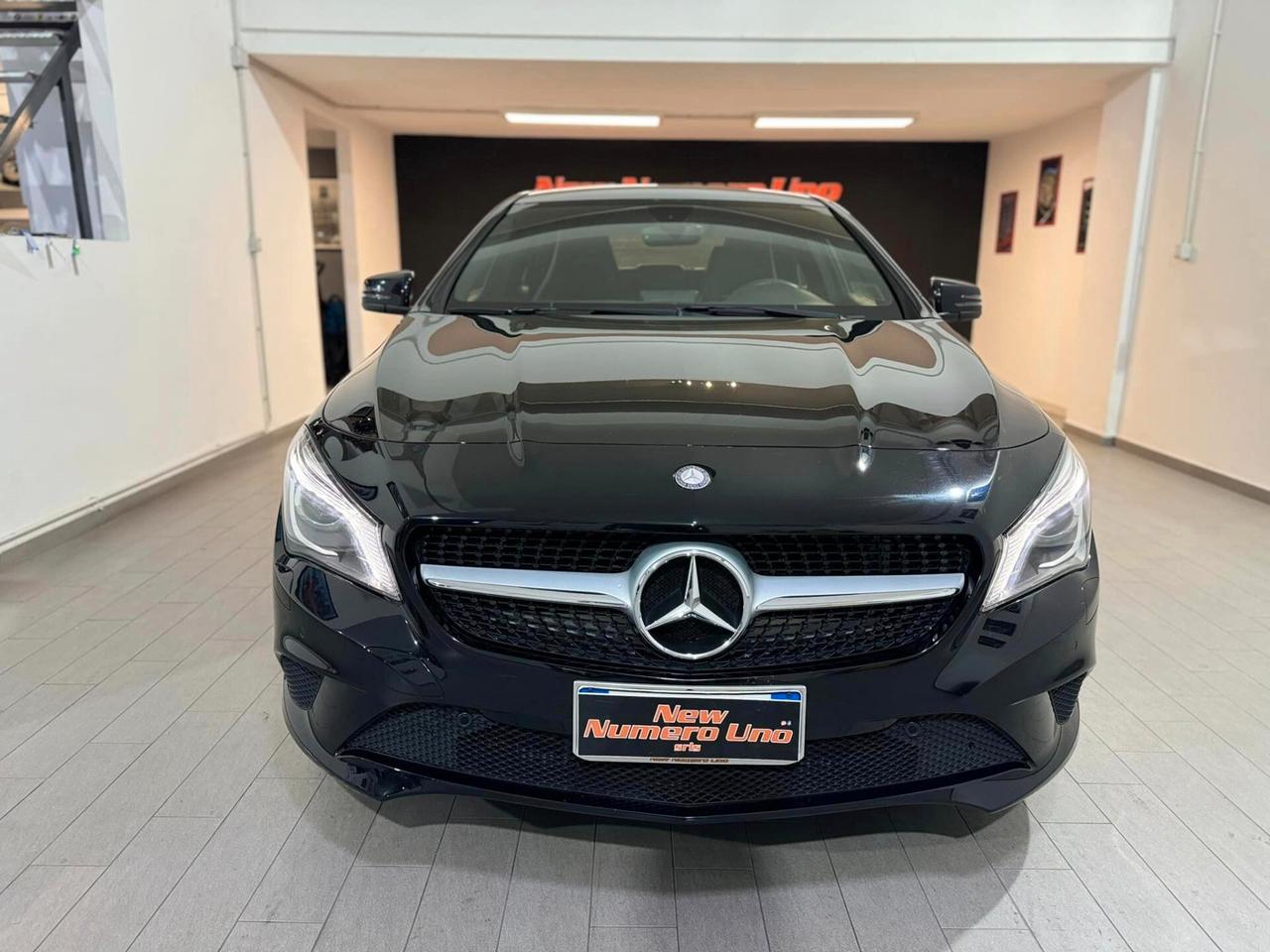 Mercedes-benz CLA 200 Mercedes CLA 200 CDI Sport 136cv 2013