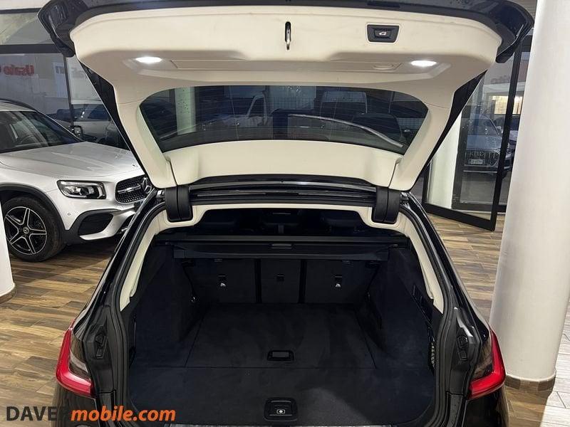 BMW Serie 3 318d 48V Touring Business Advantage