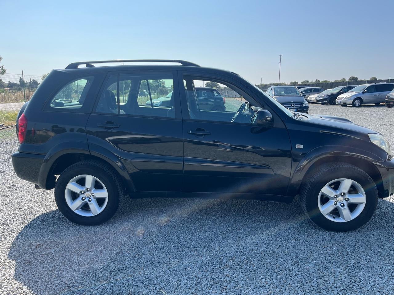 Toyota RAV 4 RAV4 2.0 Tdi D-4D