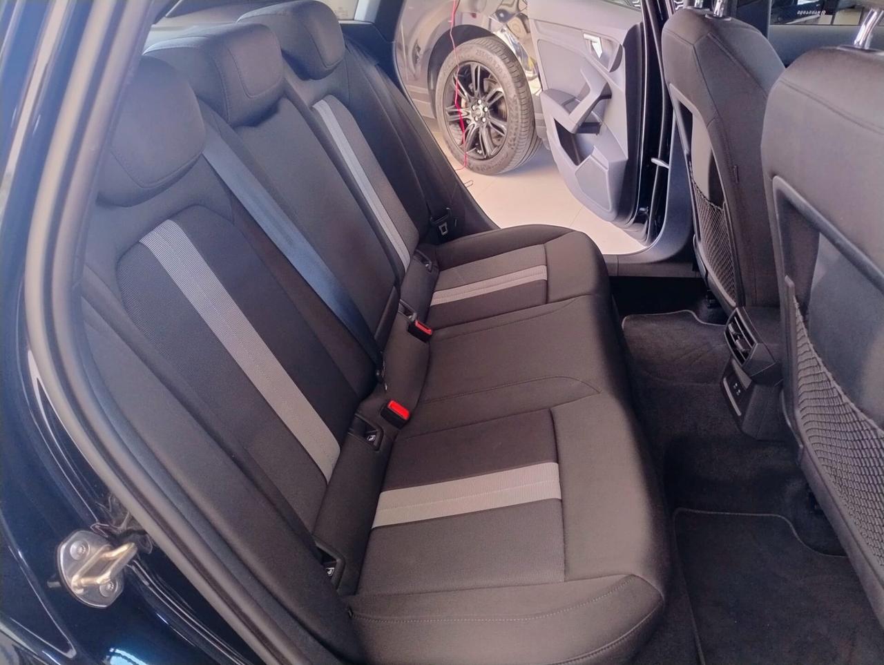 Audi A3 SPB 35 TDI S tronic Business Advanced