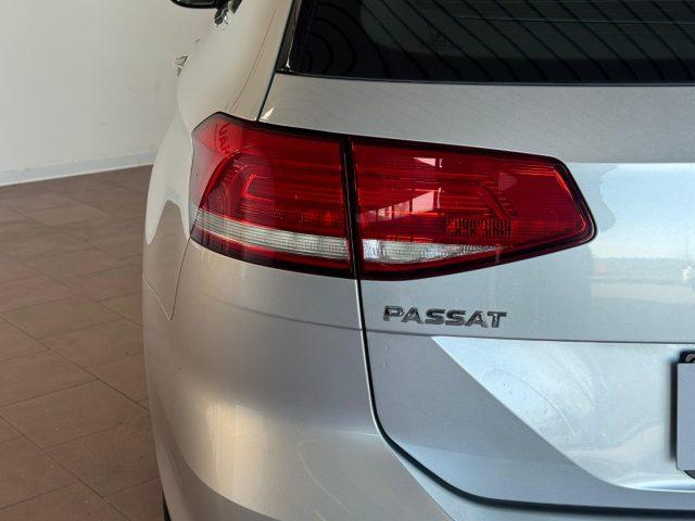 VOLKSWAGEN Passat Variant 2.0 TDI Business BlueMotion Tech.