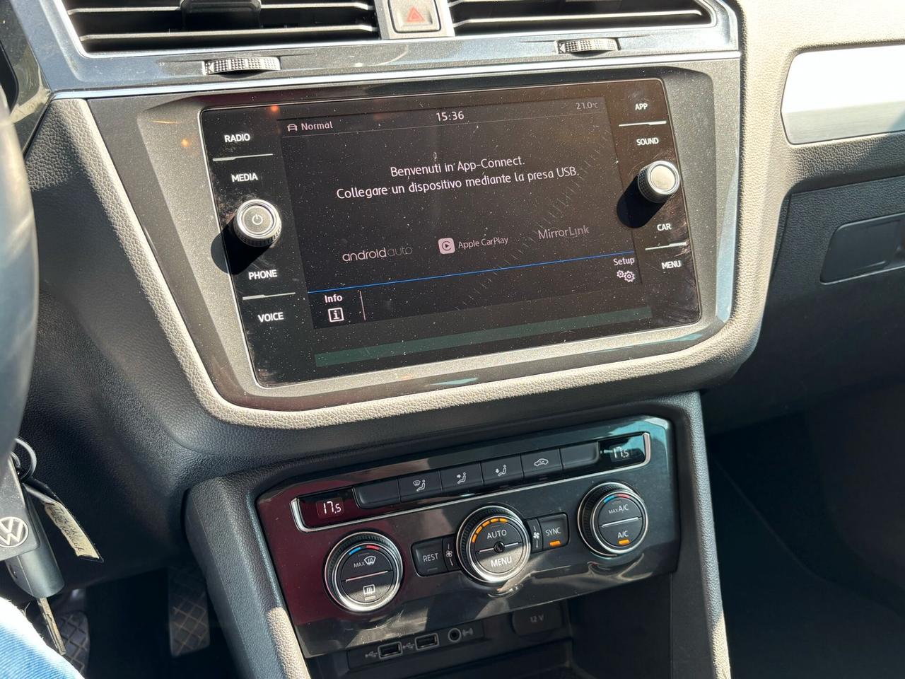 Volkswagen Tiguan 1.6 TDI Sport R-Line OK Neopatentati