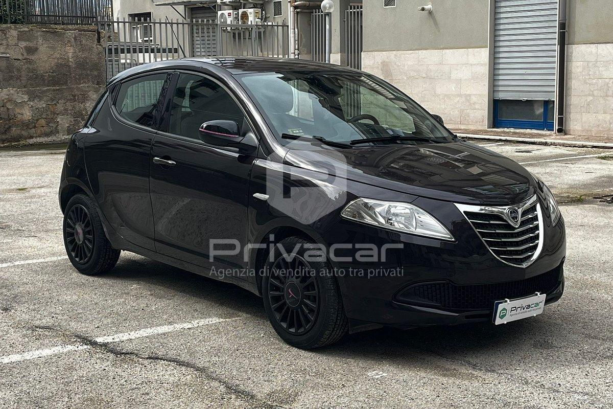 LANCIA Ypsilon 1.3 MJT 16V 95 CV 5 porte S&S Silver