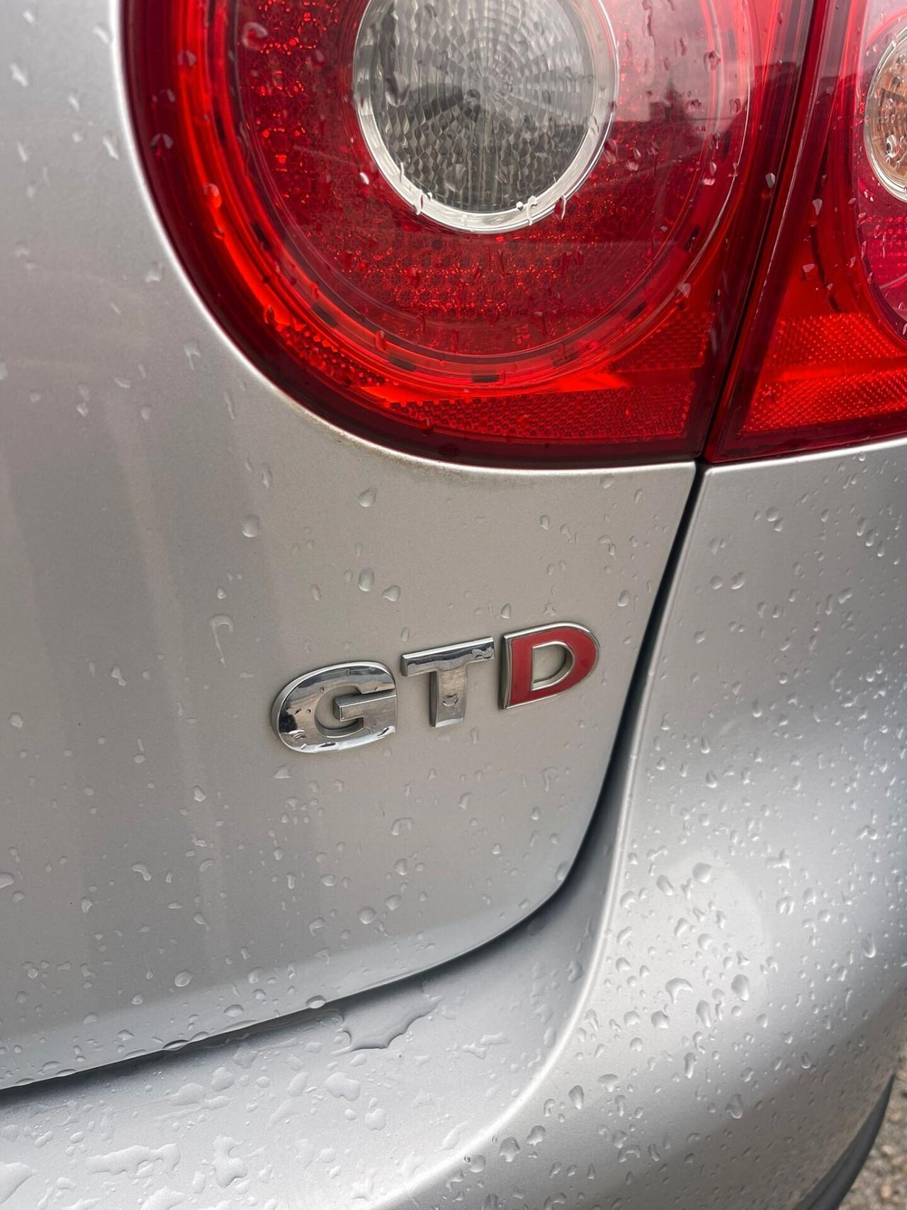 Volkswagen Golf 2.0 TDI GTD DSG