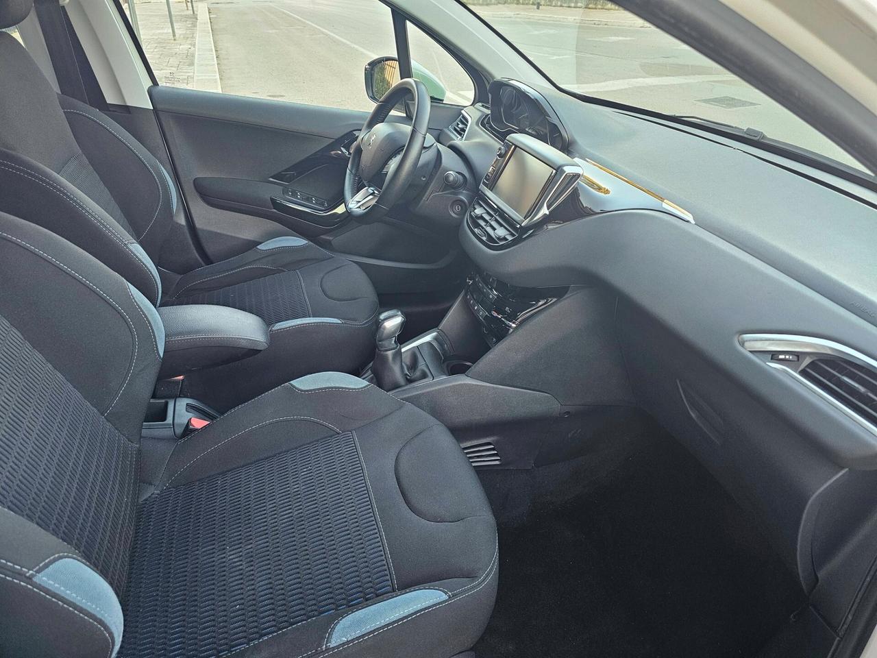 PEUGEOT 208 1.6 HDI 92CV ALLURE FULL OPTIONAL