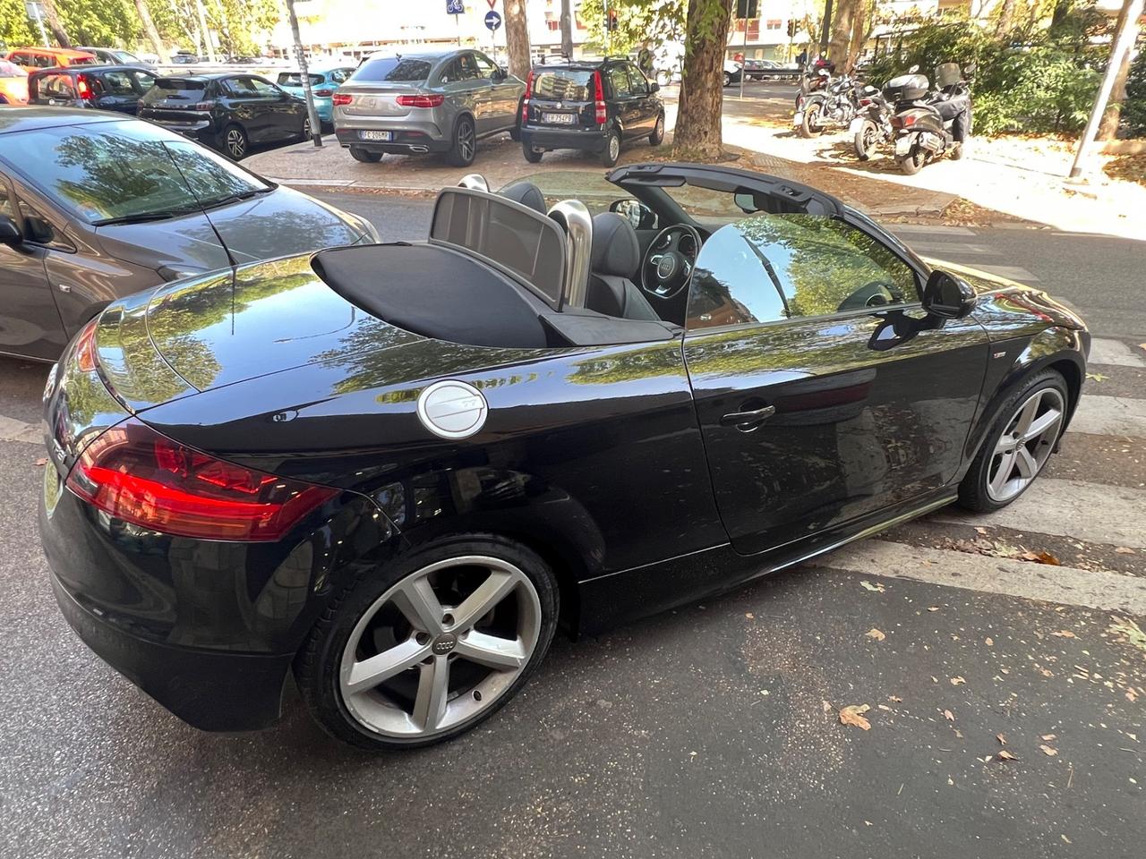 Audi TT Roadster 1.8 TFSI S-LINE PELLE