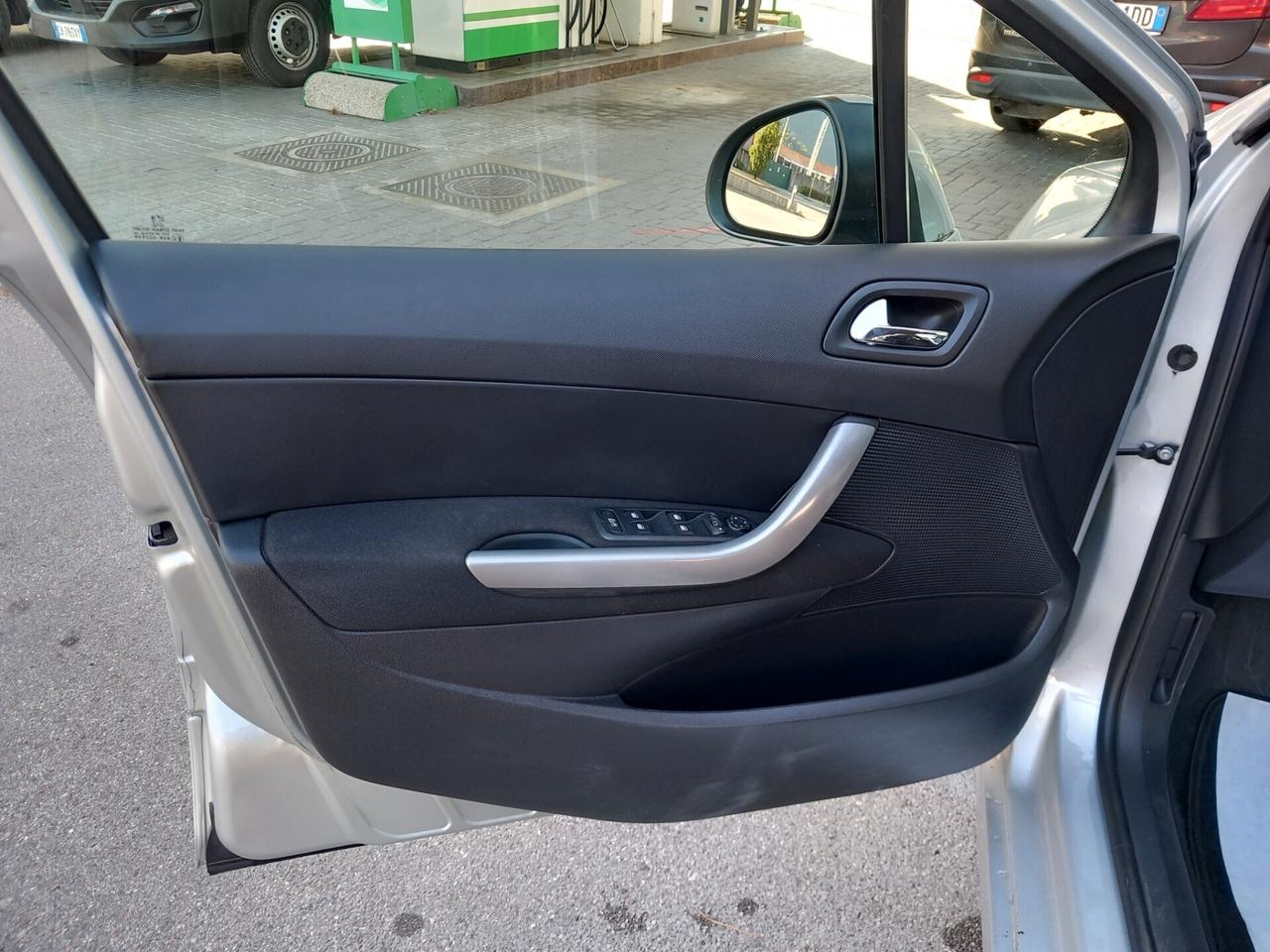 Peugeot 308 1.6 HDI 112 CV