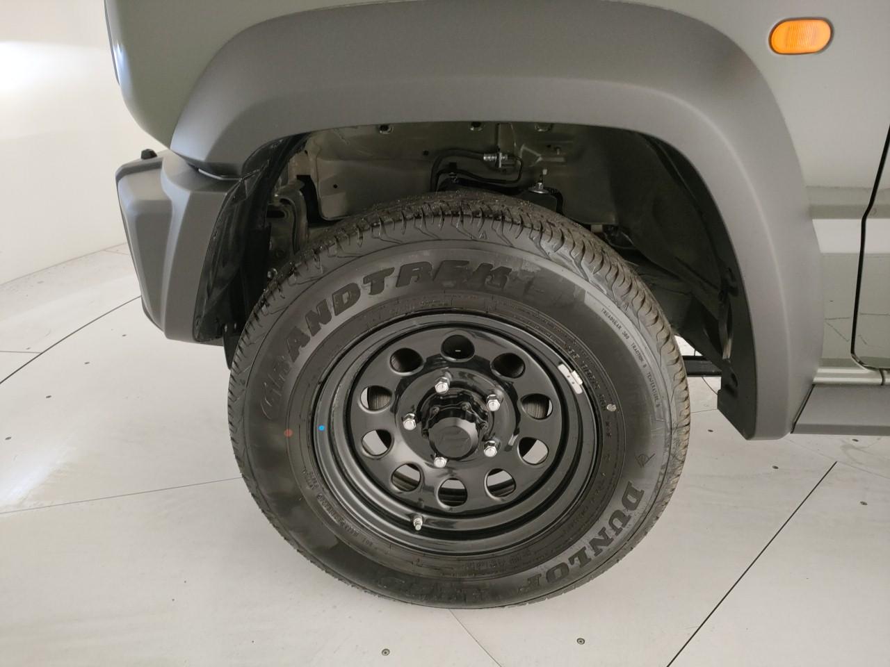 SUZUKI Jimny 1.5 Top 4wd / 4 Posti M1 + Cambio Automatico