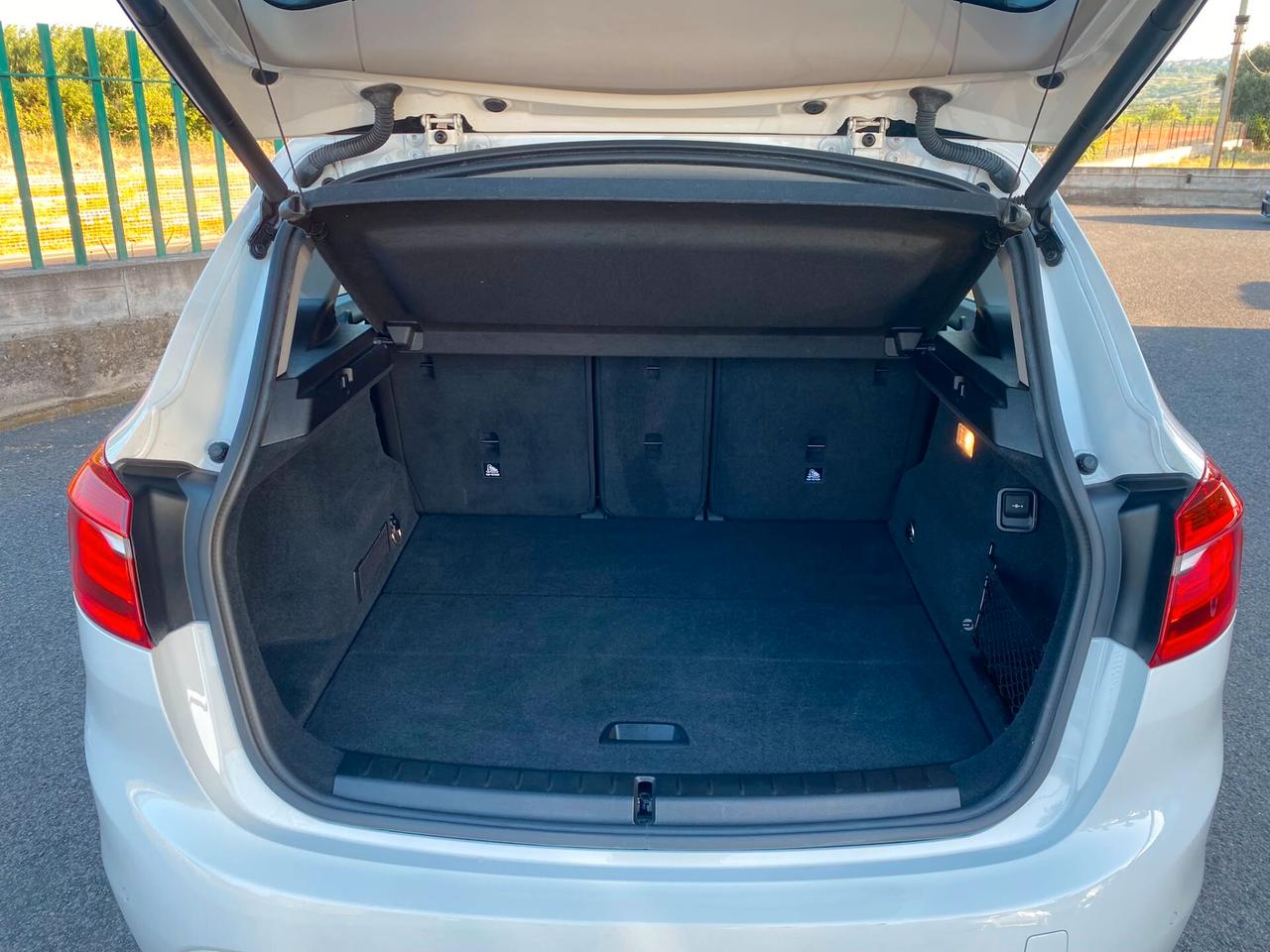 Bmw 214d Active Tourer Luxury