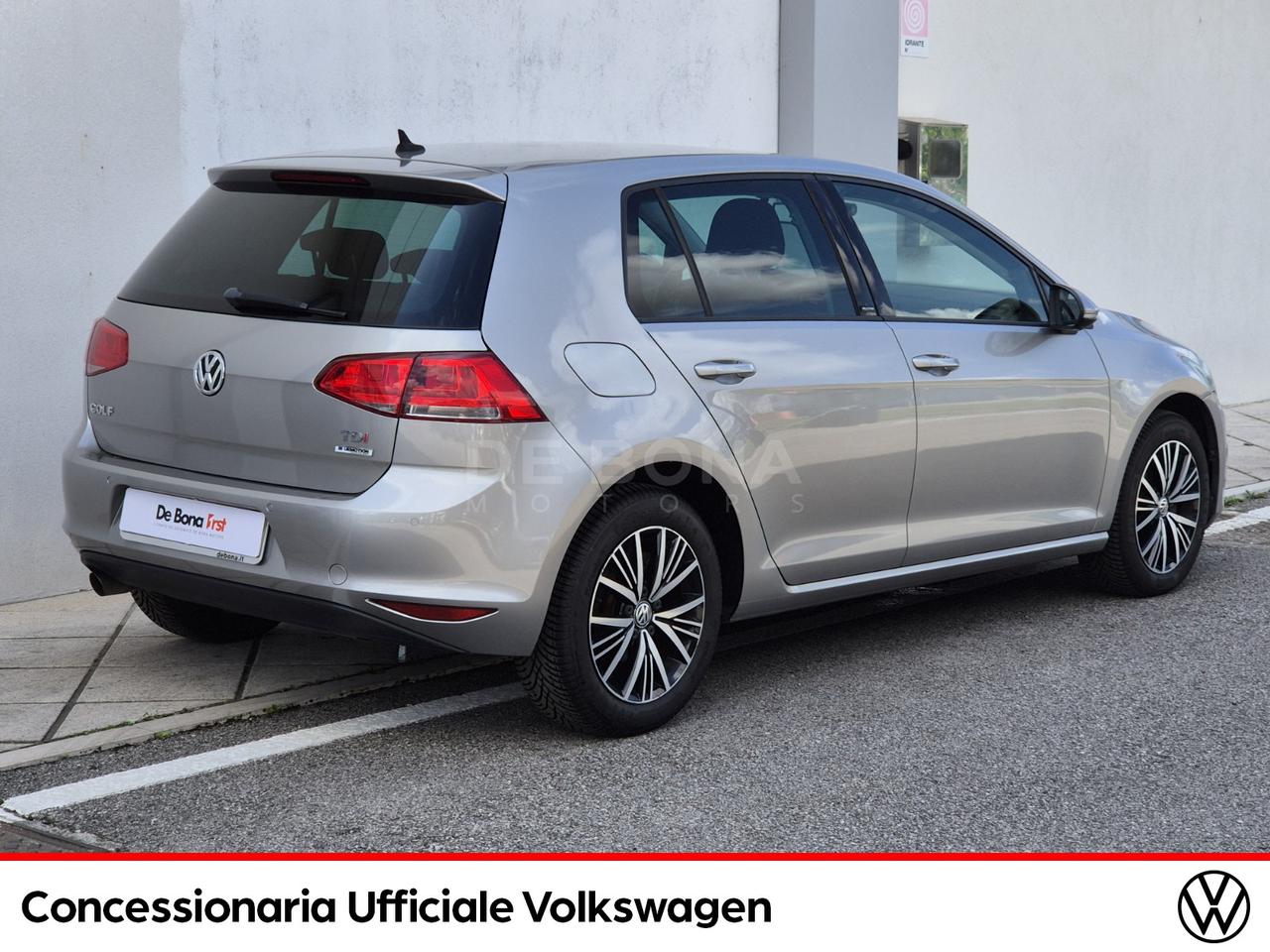 Volkswagen Golf 5p 1.6 tdi highline