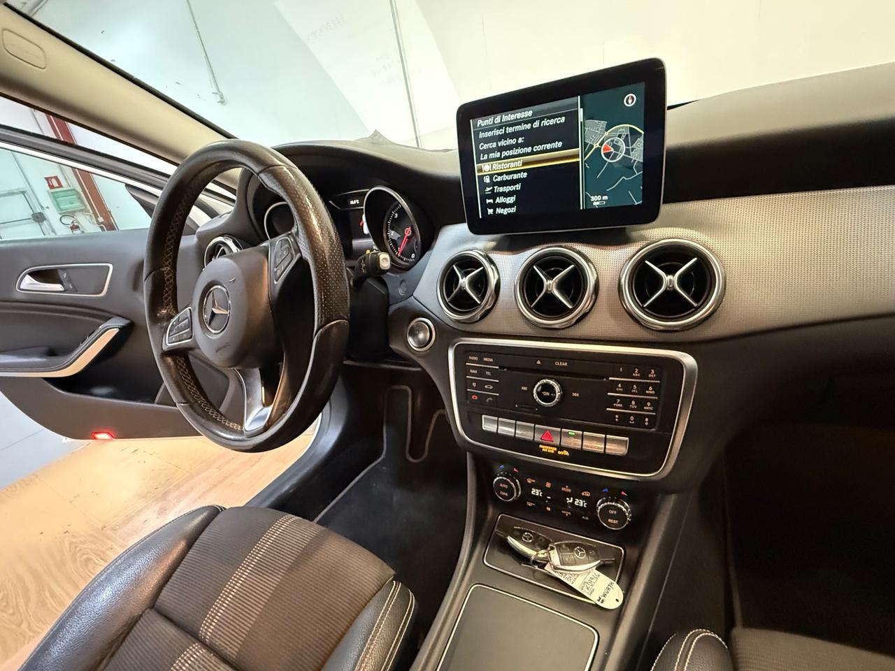 Mercedes-benz GLA 200 d Automatic Premium