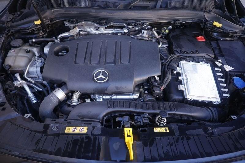 Mercedes-Benz GLA Mercedes-Benz GLA 200 d AMG Line Premium Plus auto Unicoproprietario