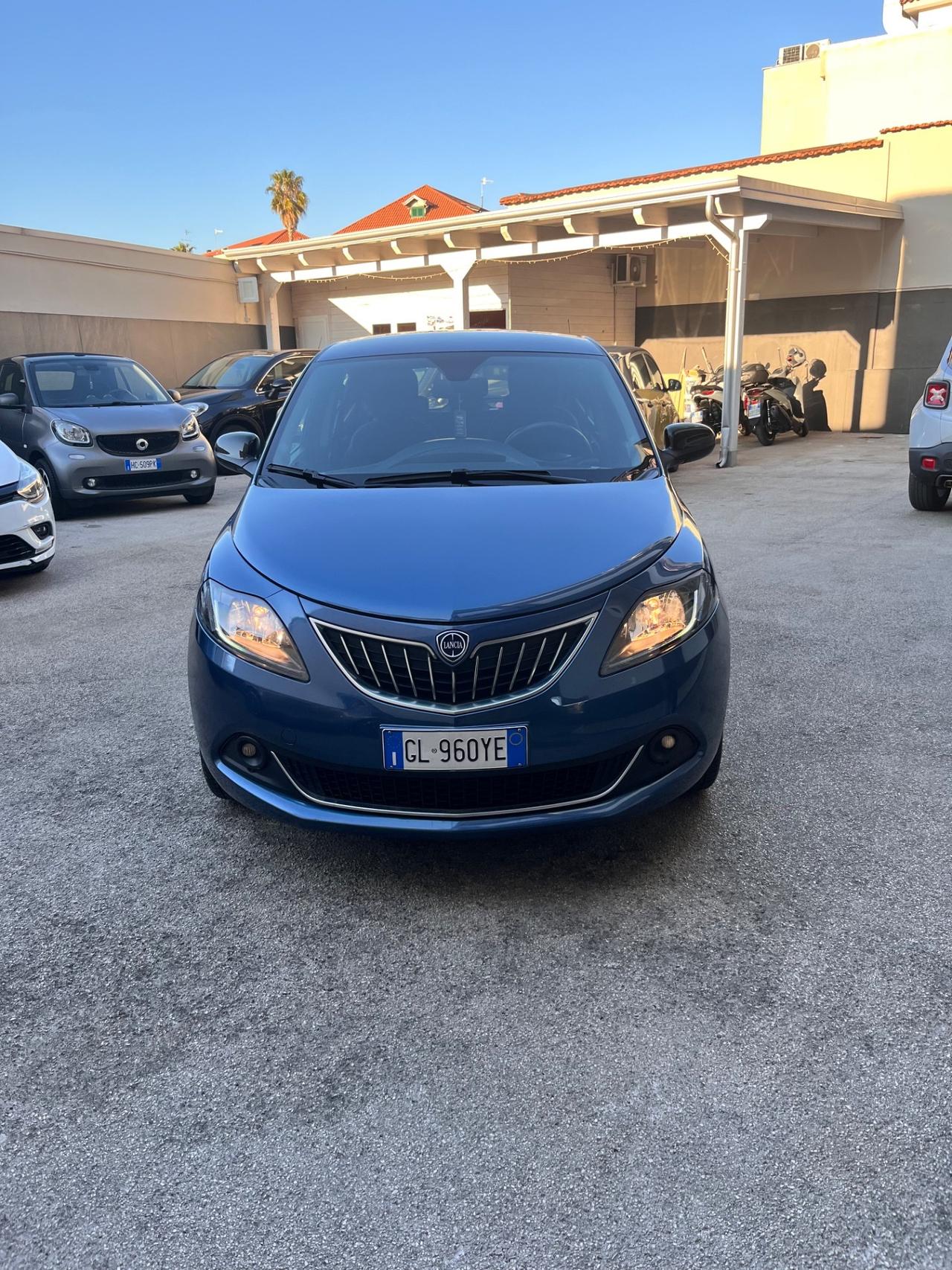 Lancia Ypsilon 1.2 69 CV 5 porte GPL Gold Plus