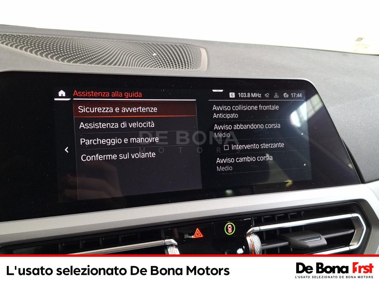BMW Serie 3 320d touring mhev 48v xdrive business advantage auto