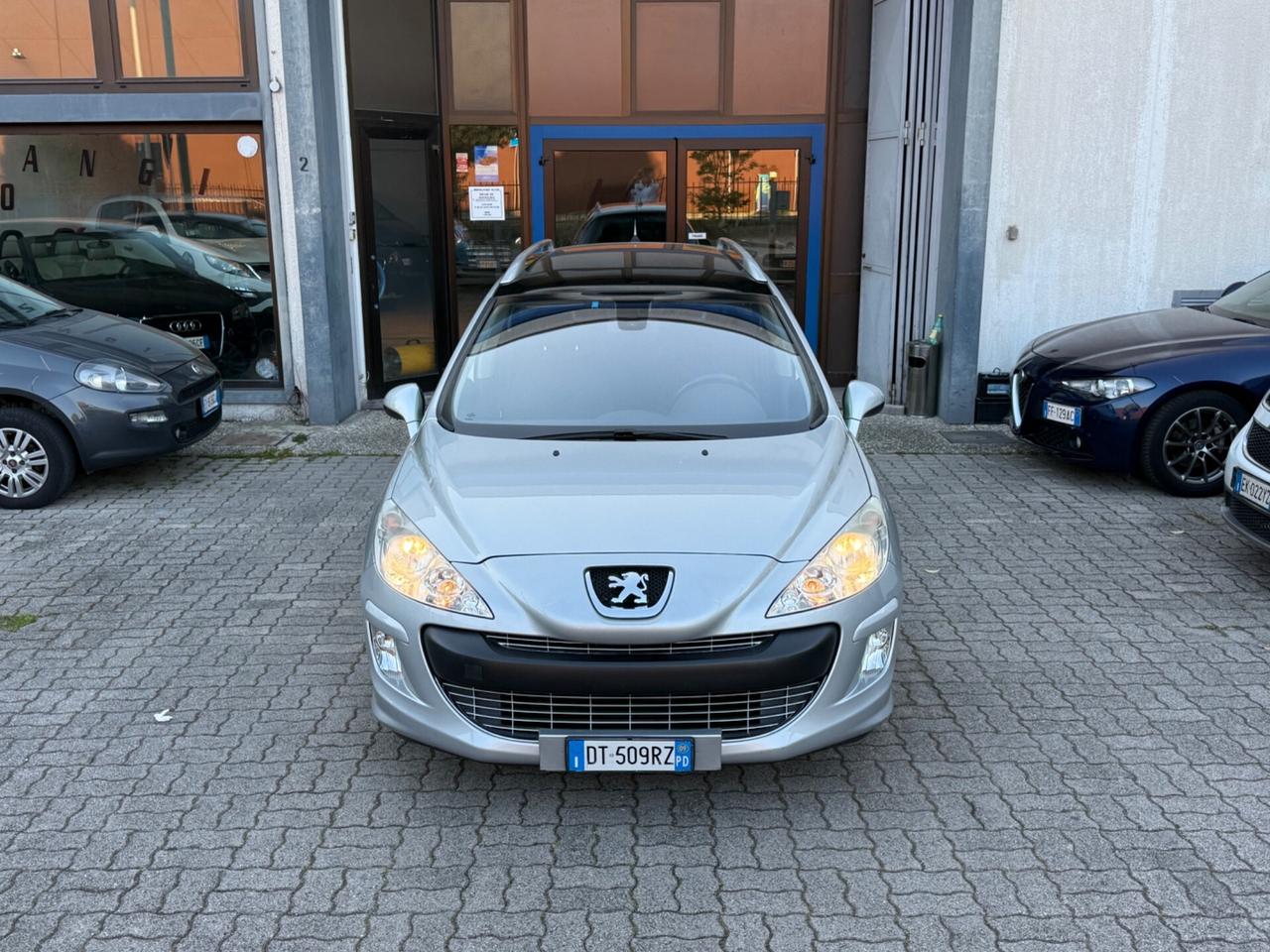 Peugeot 308 7 posti TAGLIANDI CERTIFICATI 1.6 HDi 110CV SW Ciel Tecno