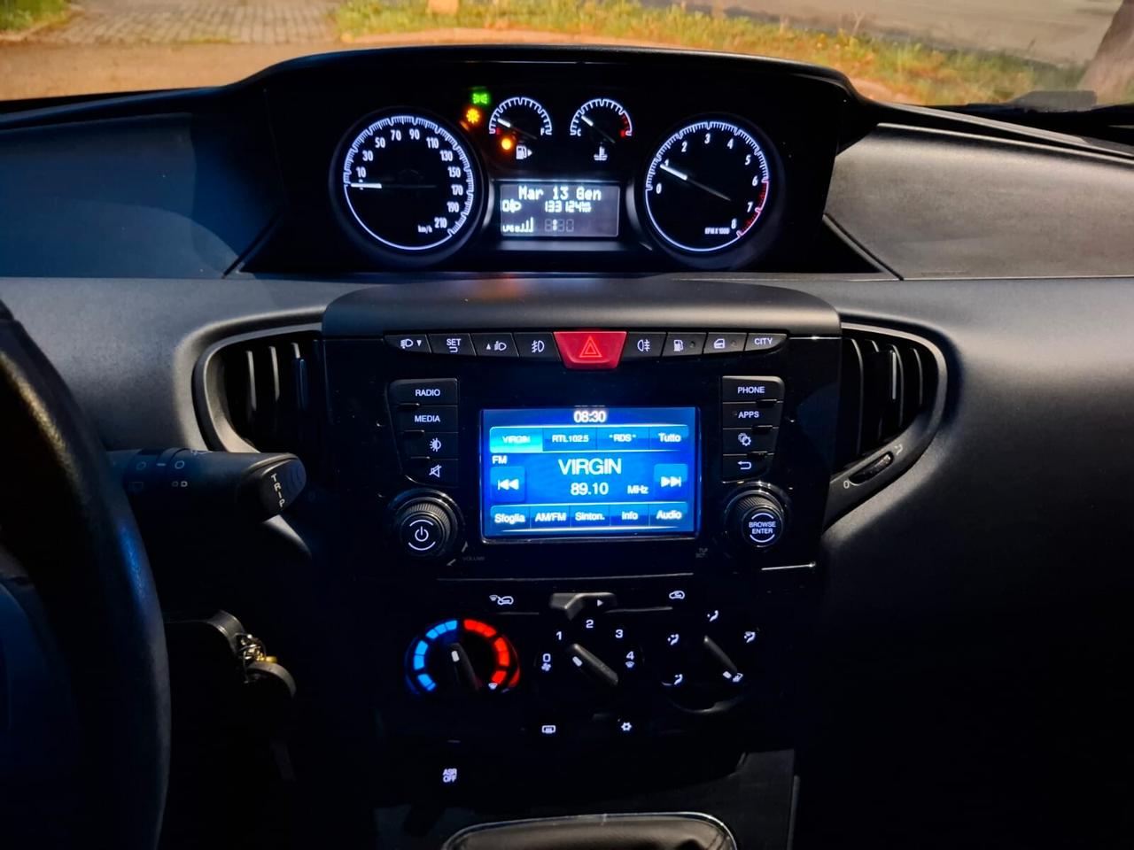 Lancia Ypsilon 1.2 5 porte GPL del 16 SOLO 128.000 KM