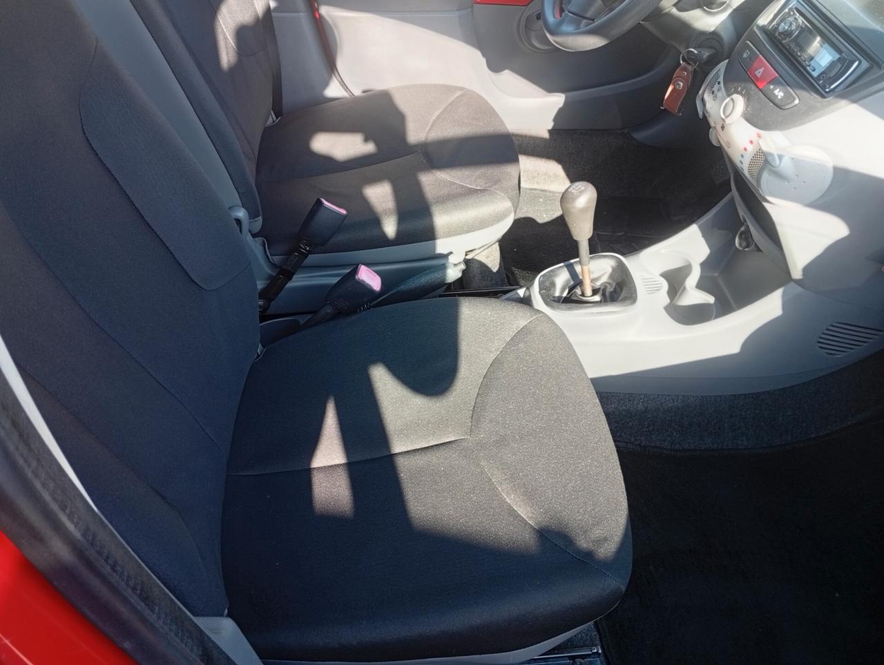 Toyota Aygo 1.0 12V VVT-i 5 porte Now