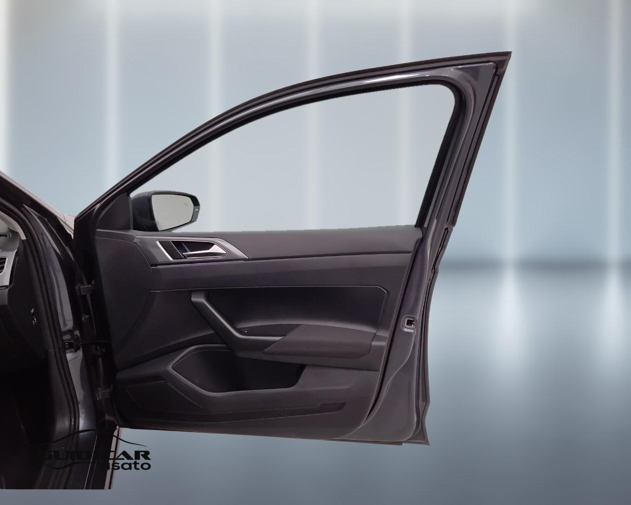 VOLKSWAGEN Polo VI 2022 - Polo 1.0 tsi Style 95cv