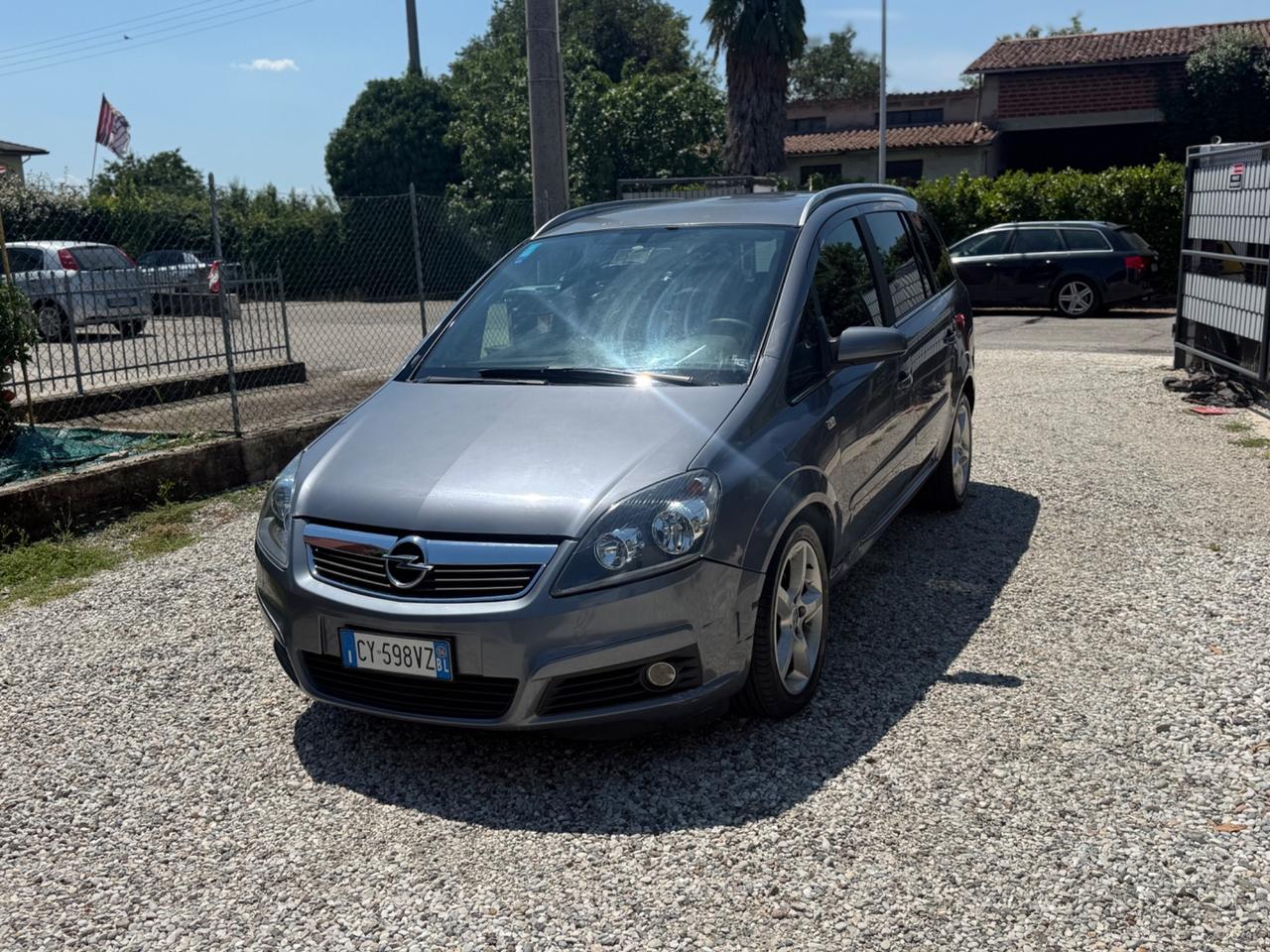 Opel Zafira 1.9 CDTI 120CV Cosmo 7 POSTI