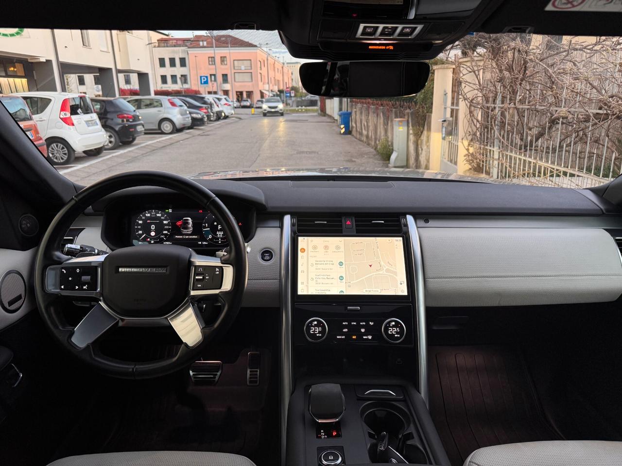 Land Rover Discovery 3.0d i6 mhev R-Dynamic SE awd 249cv 7p auto